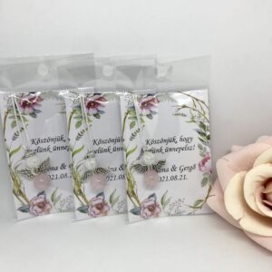 Köszönőajándék ásvány angyal rózsakvarcból és hegyikristályból - ágas kártyával