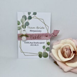 Angyalka és szalag szett BRIDE felirattal, roppantott hegyikristály angyallal lánybúcsús karkötő