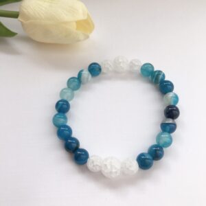 Kék achát hegyikristállyal karkötő