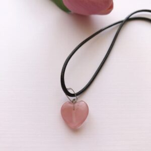 Cseresznyekvarc szív medálos nyaklánc