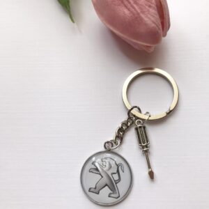 Peugeot logós kulcstartó